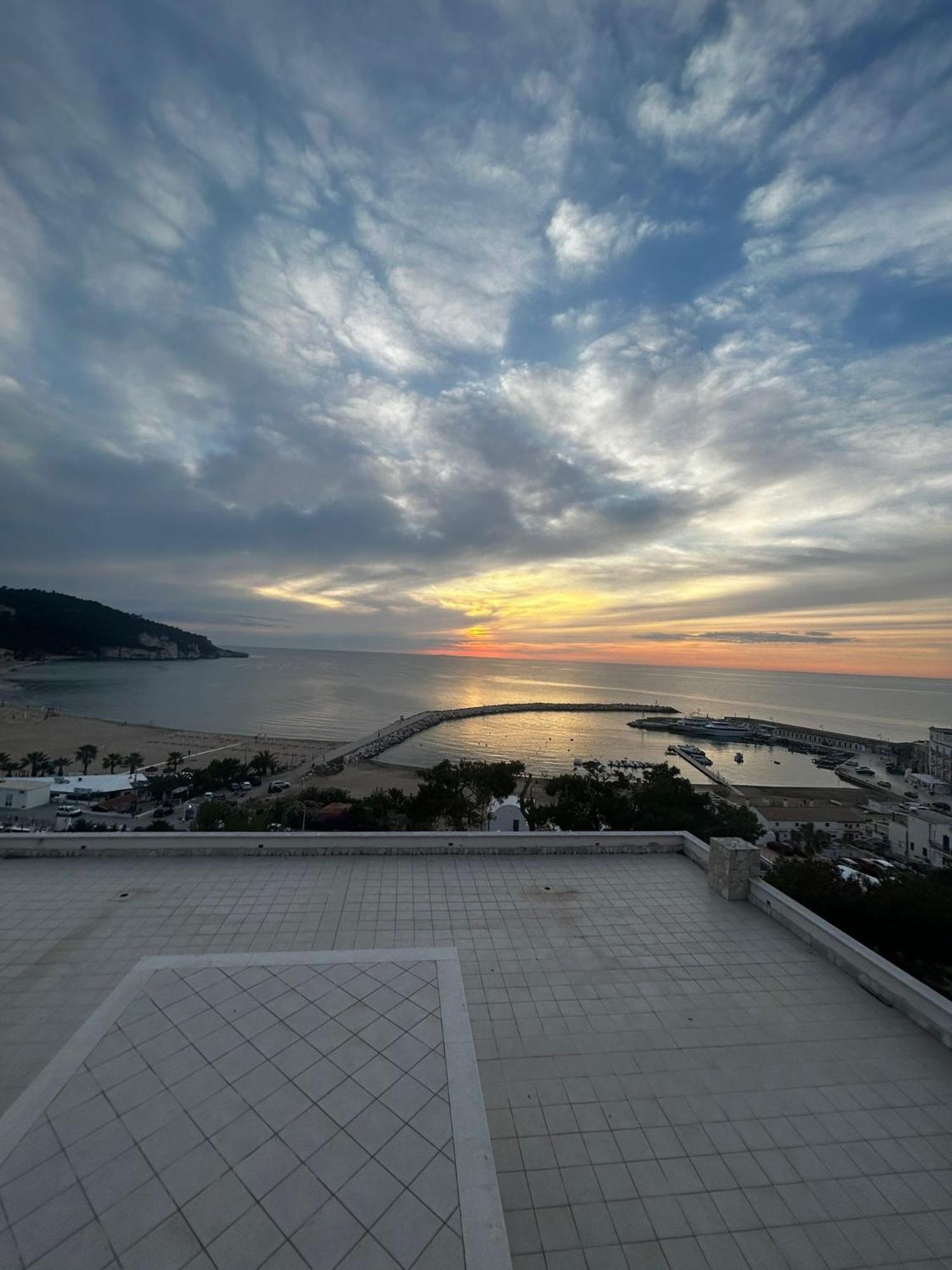 Appartamenti Da Matteo Peschici Exterior foto